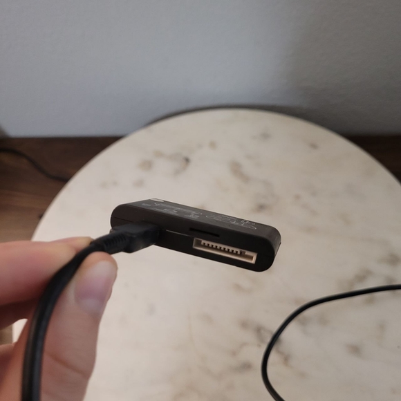 Targus 33 In 1 Memory Card Reader SD SDHC SD/MMC Memory Stick Pro Duo Magic Gate - Picture 5 of 5